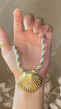 Shell Necklace Lol