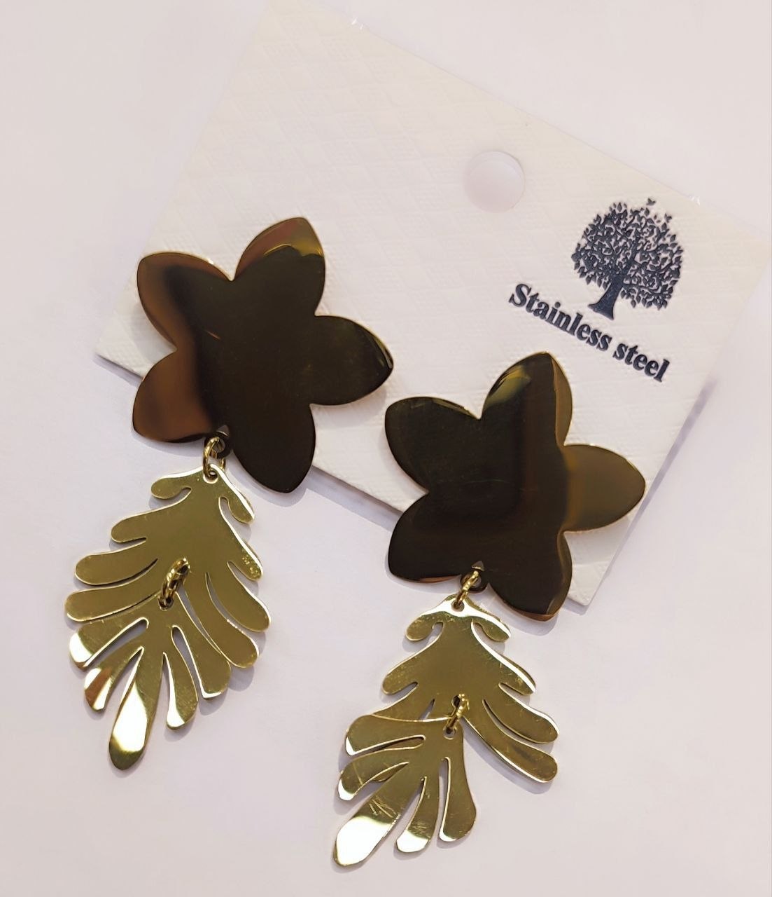 Earing gt