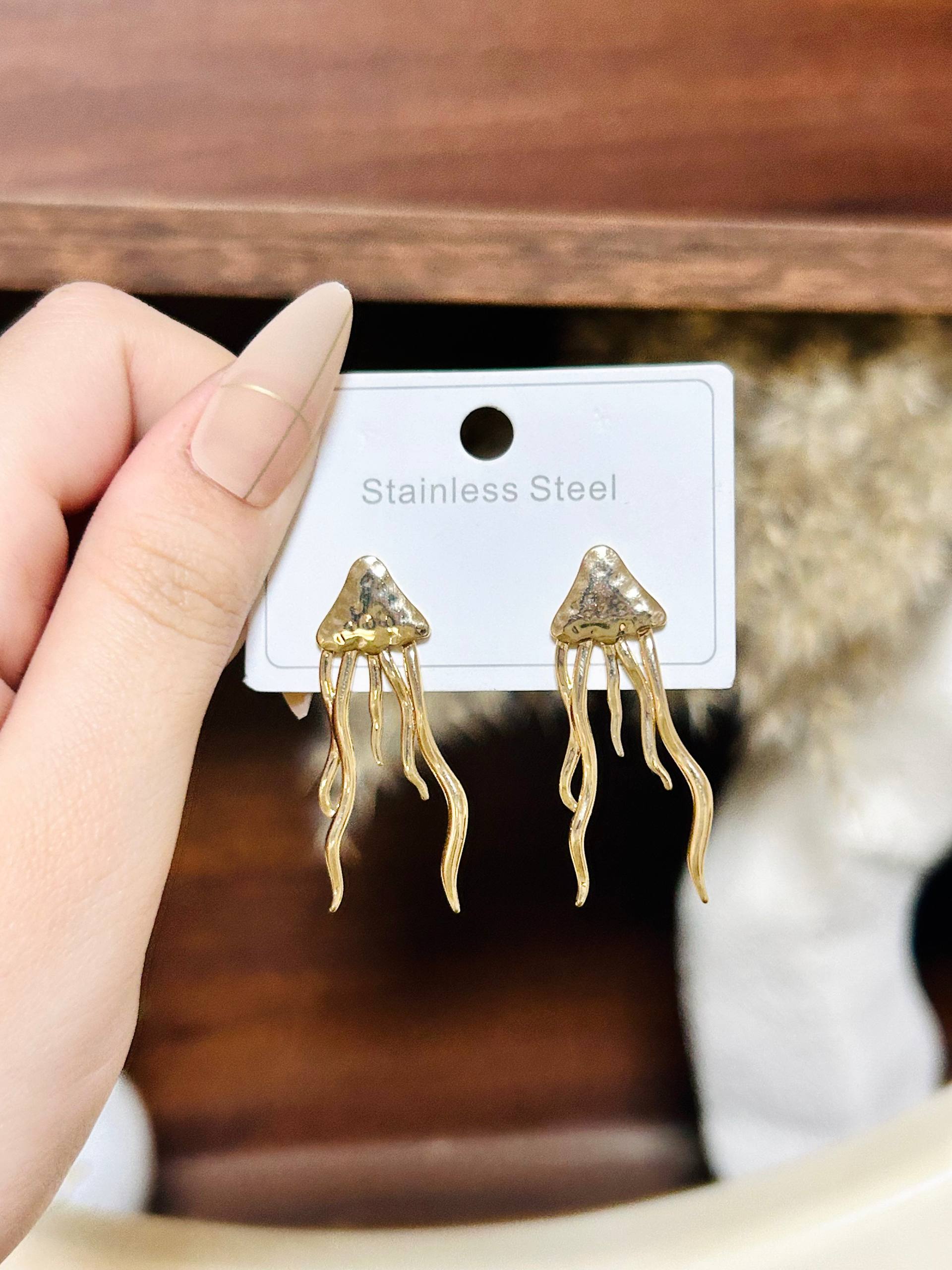 Jelly fish earing