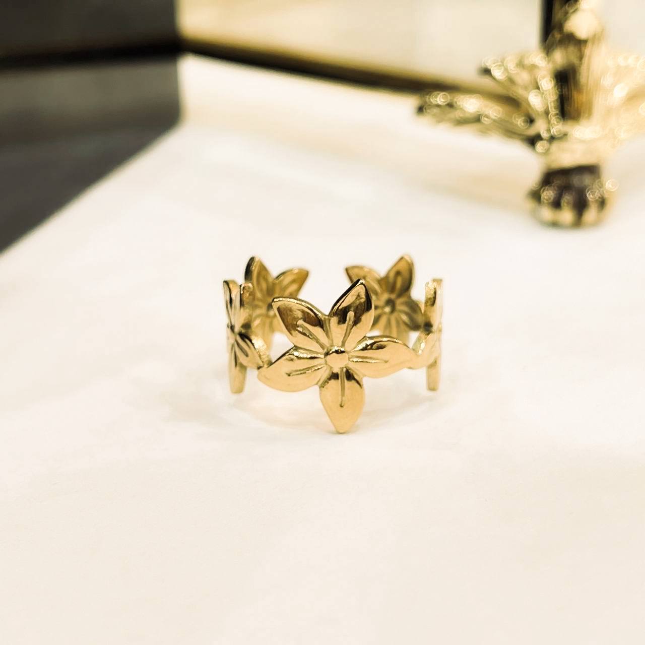 Ring