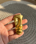 Brooch B