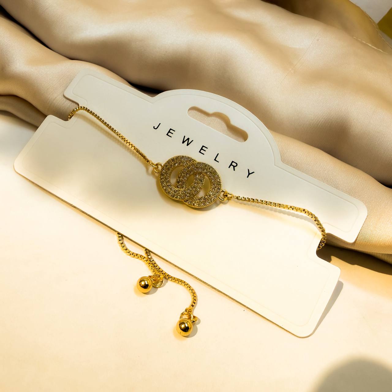 Bracelet