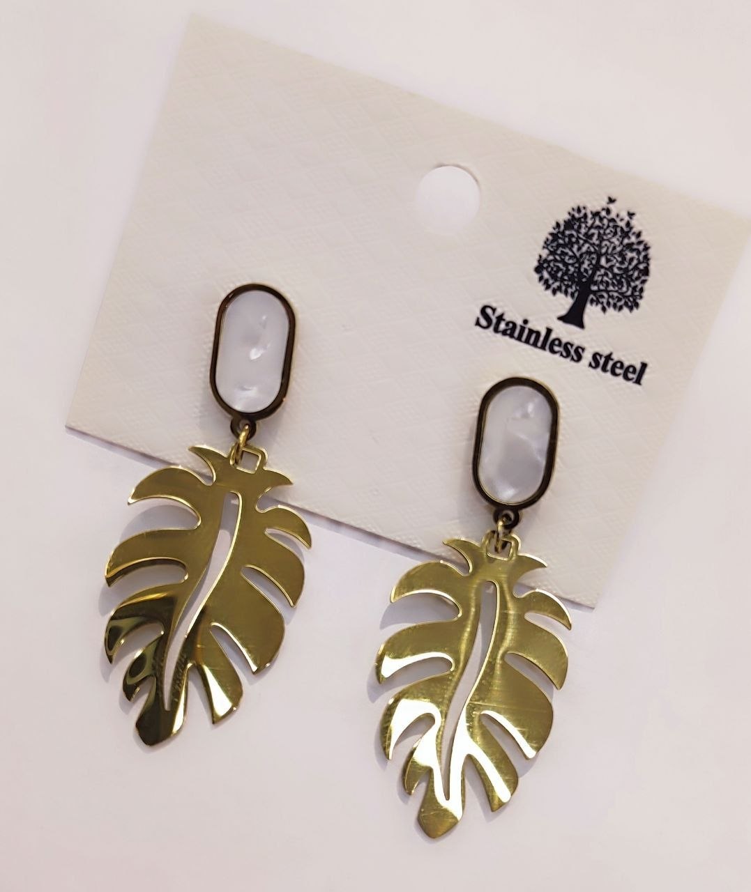 Earing gt