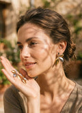 Earing B