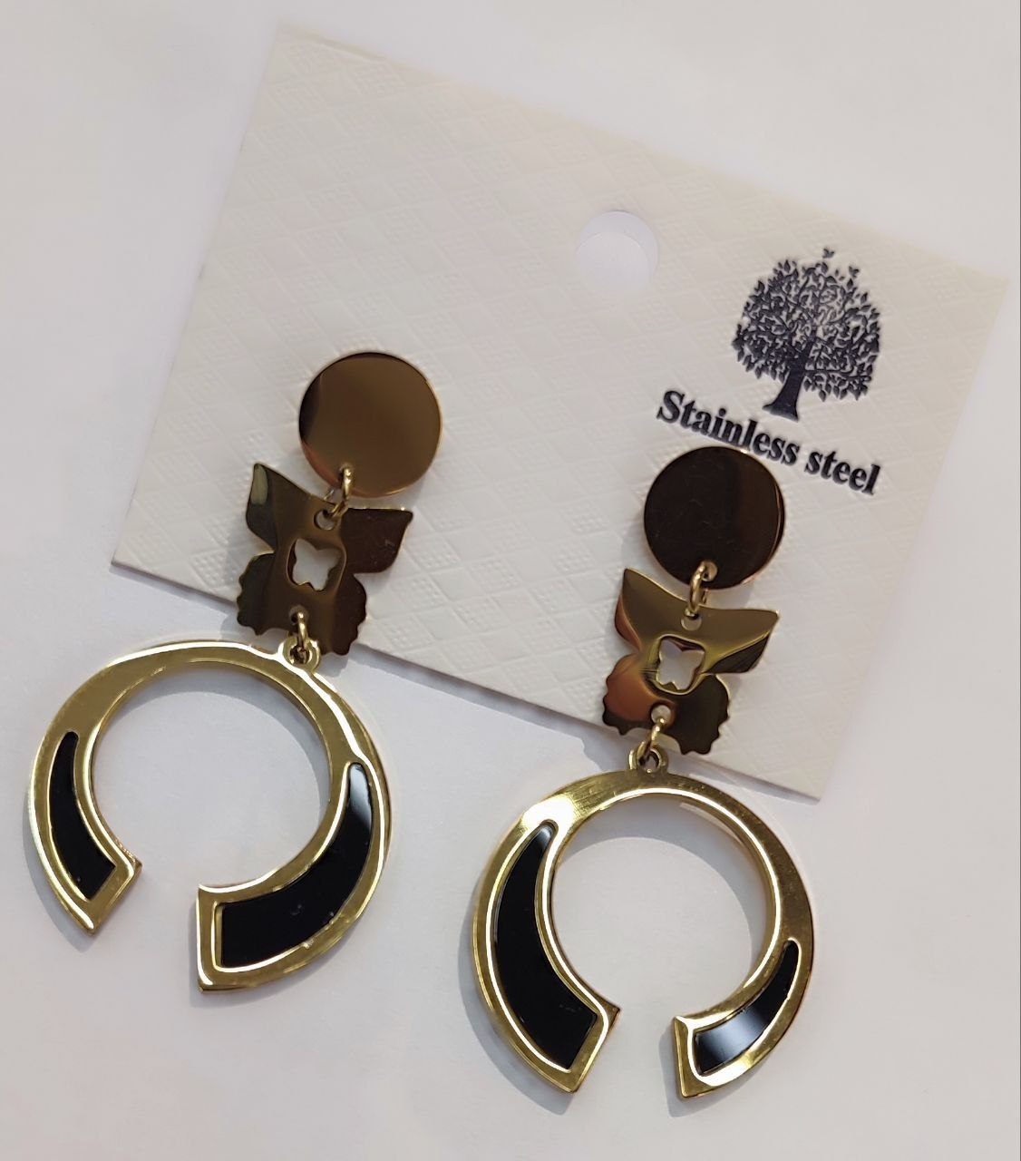 Earing gt
