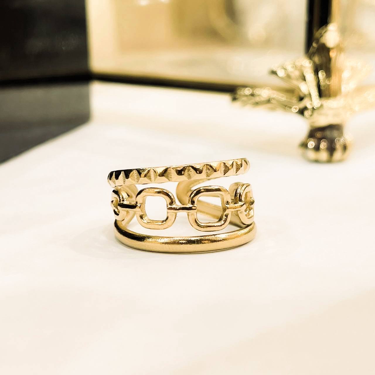 Ring