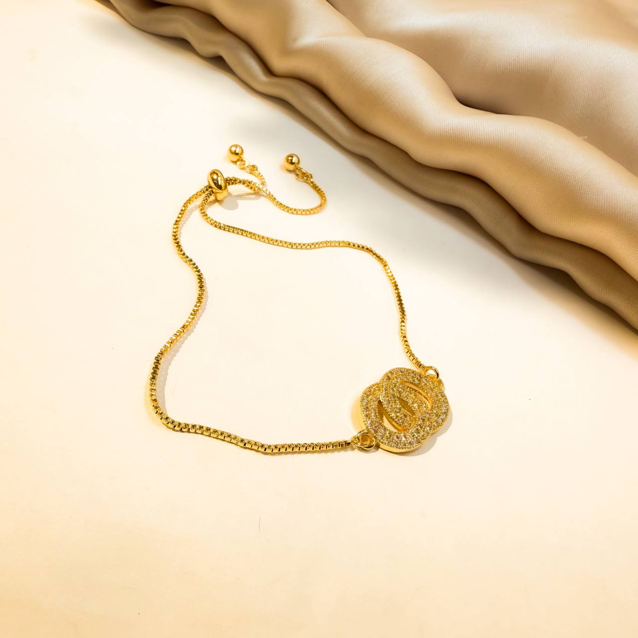 Bracelet