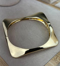 Square bangle