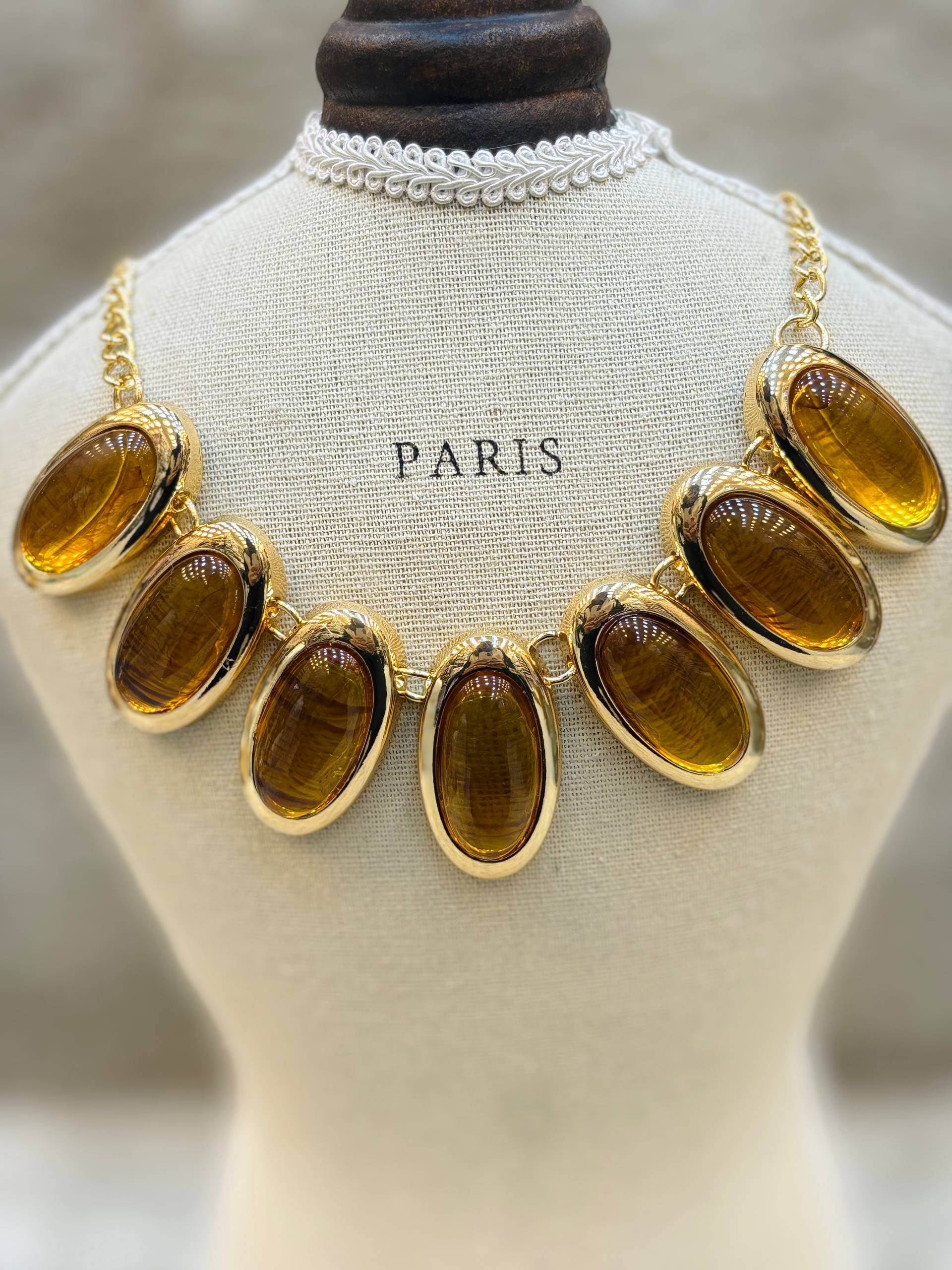 Necklace P