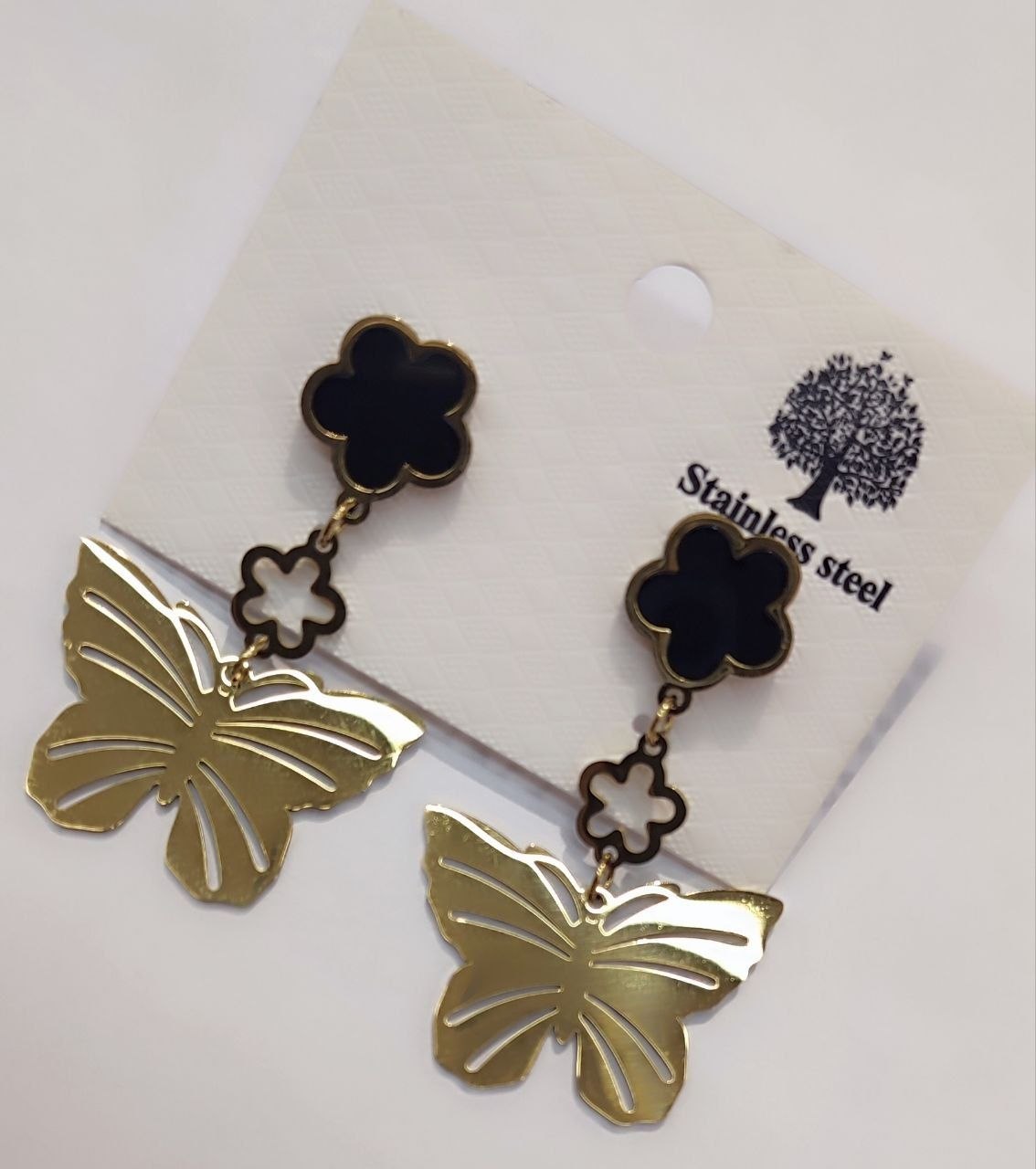 Earing gt