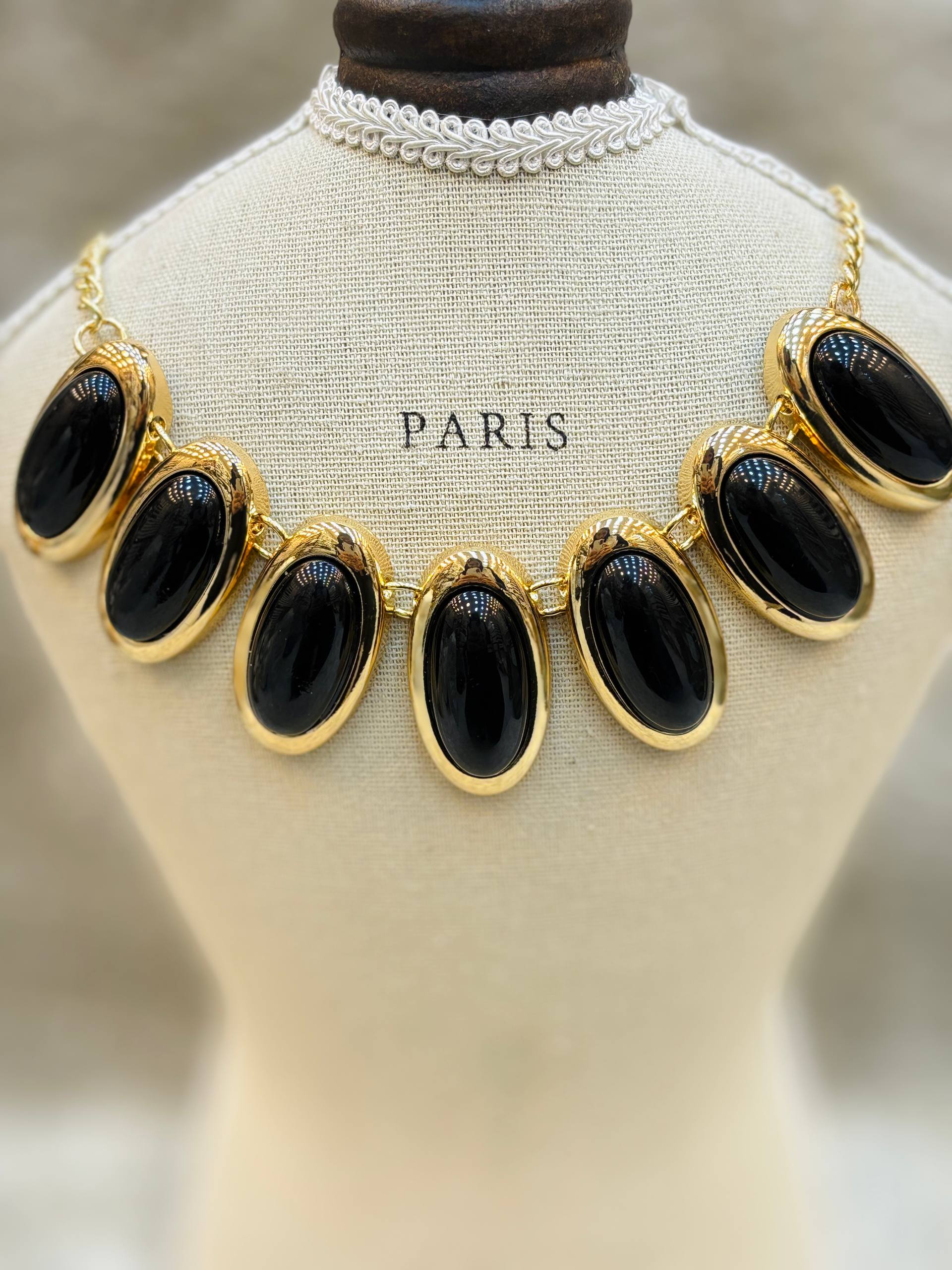 Necklace P