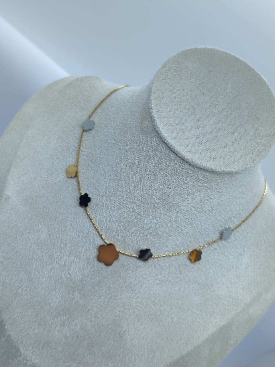 Necklace gt