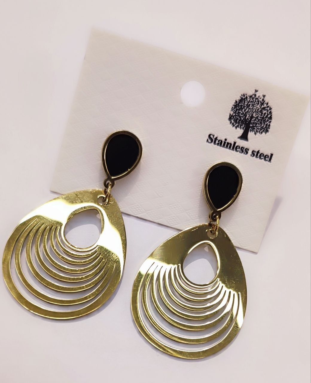 Earing gt