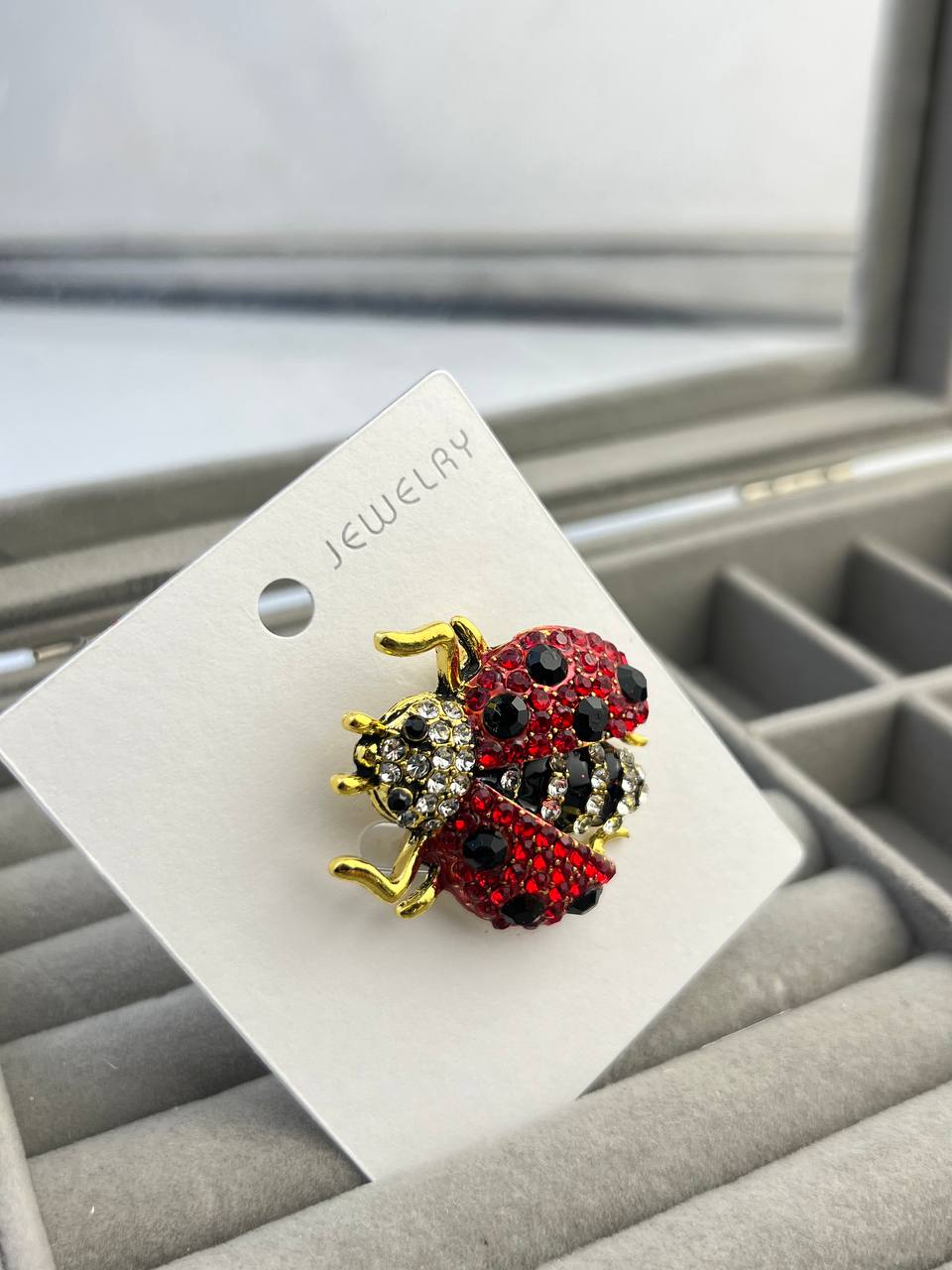 Brooch Mic
