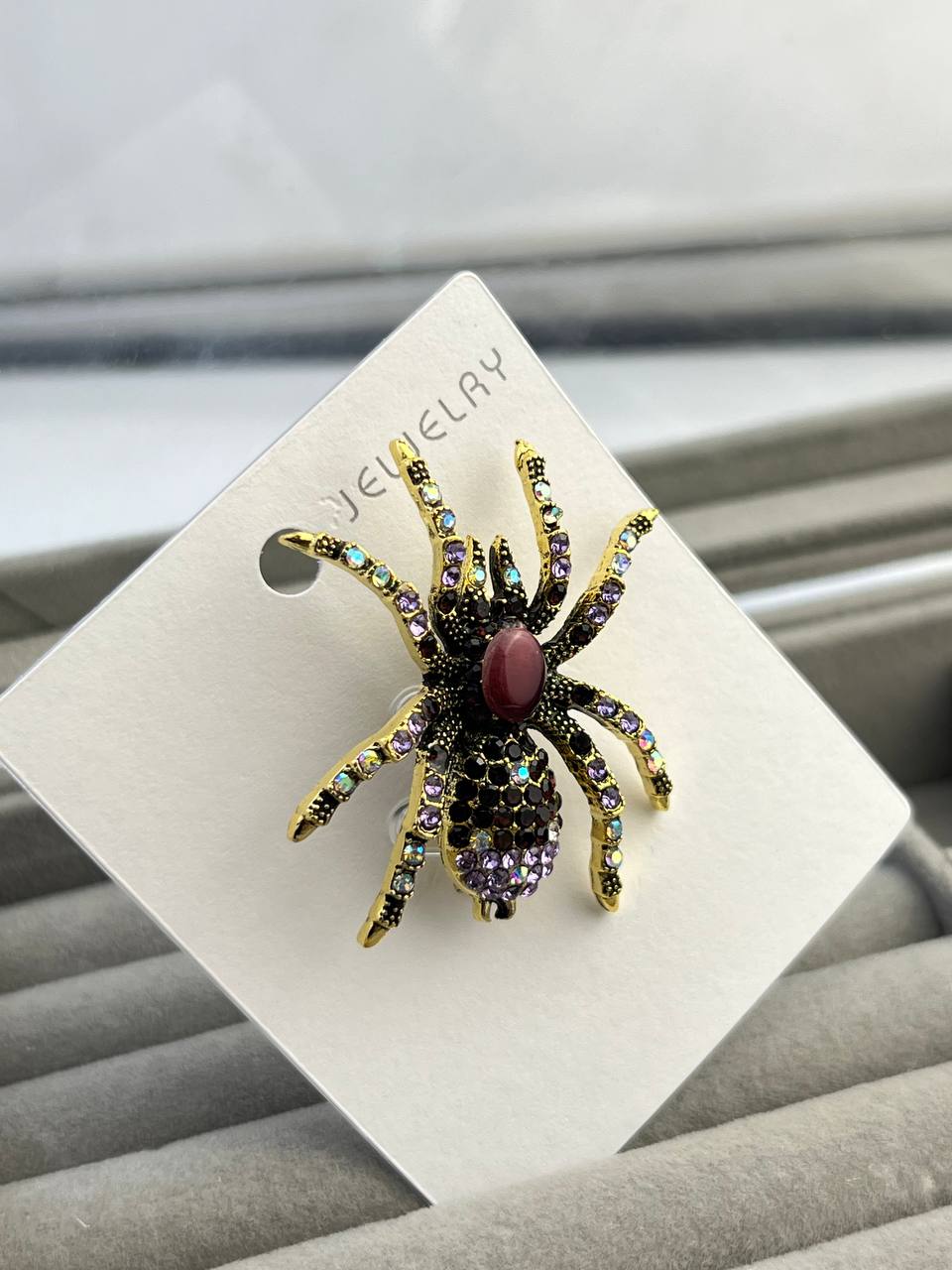Brooch Mic
