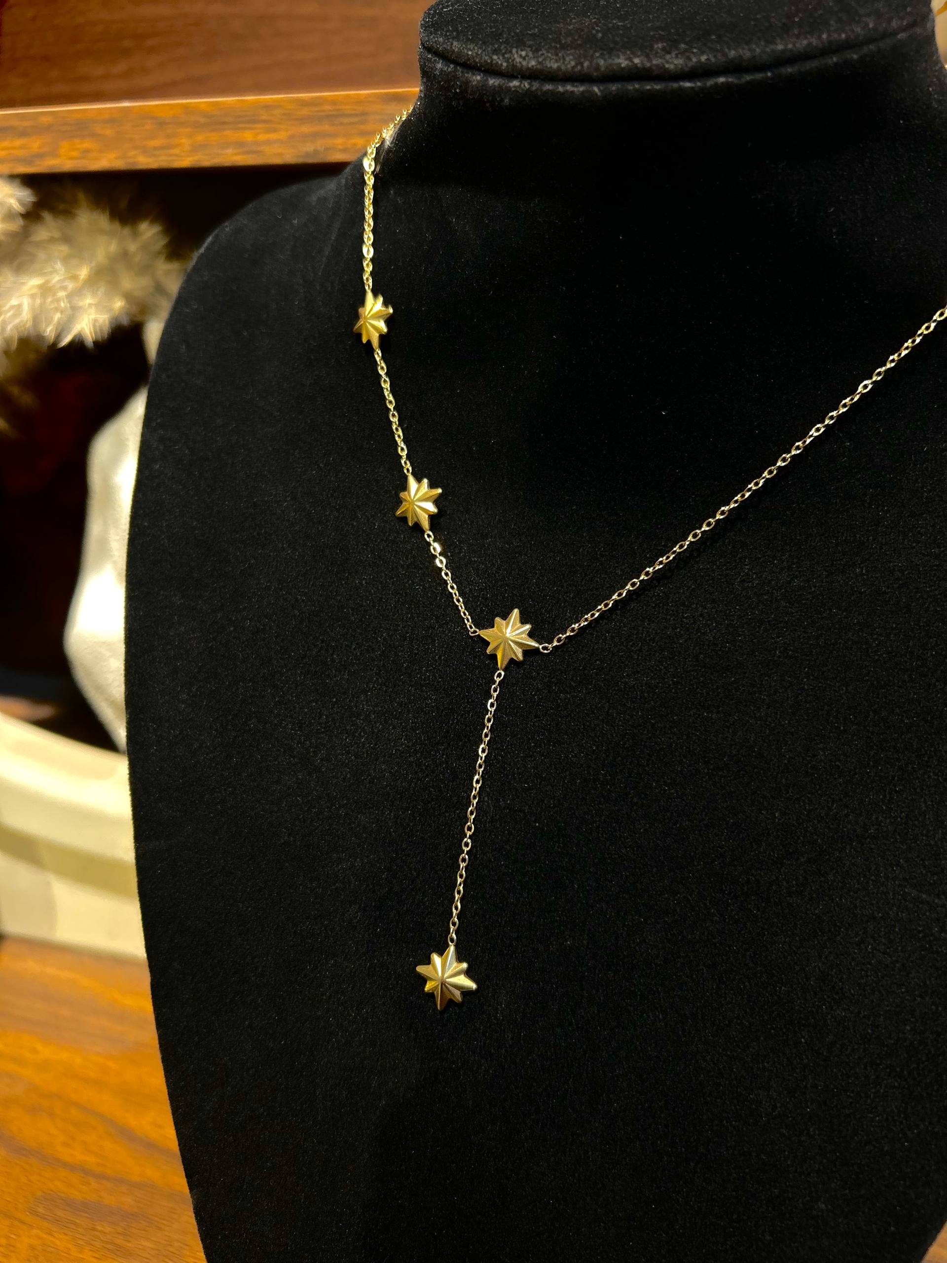 Drop necklace ay