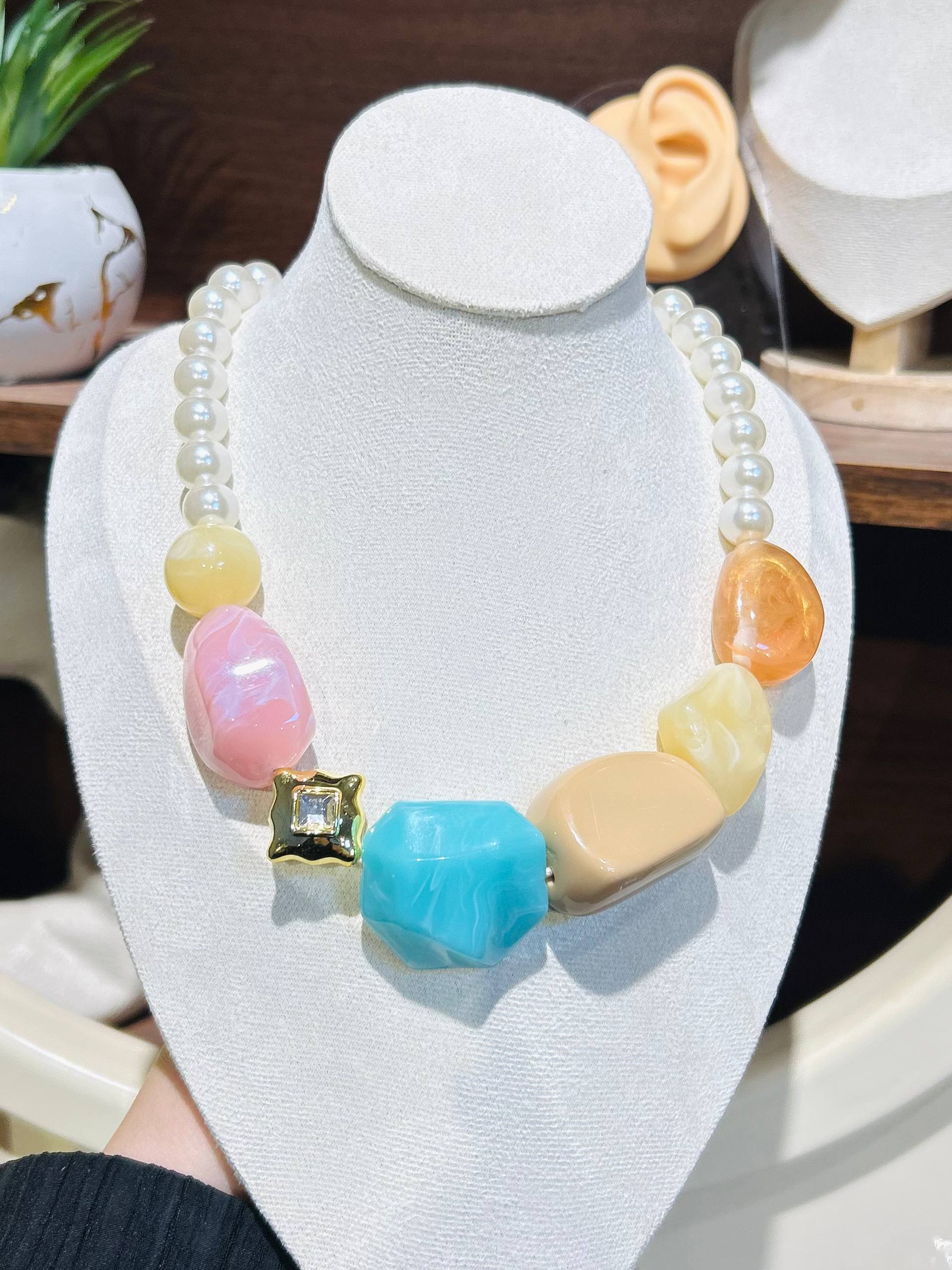 Stone Necklace ay