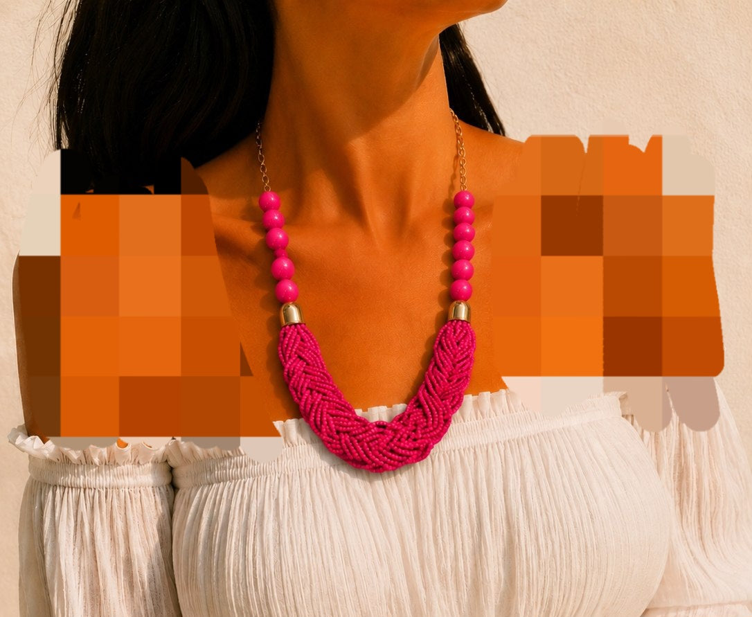 Necklace La