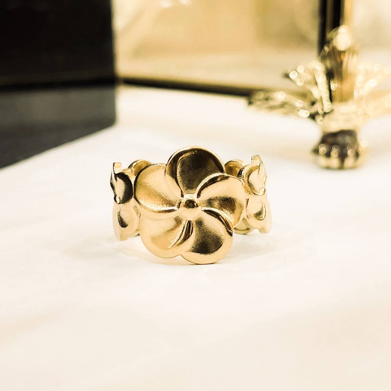 Ring