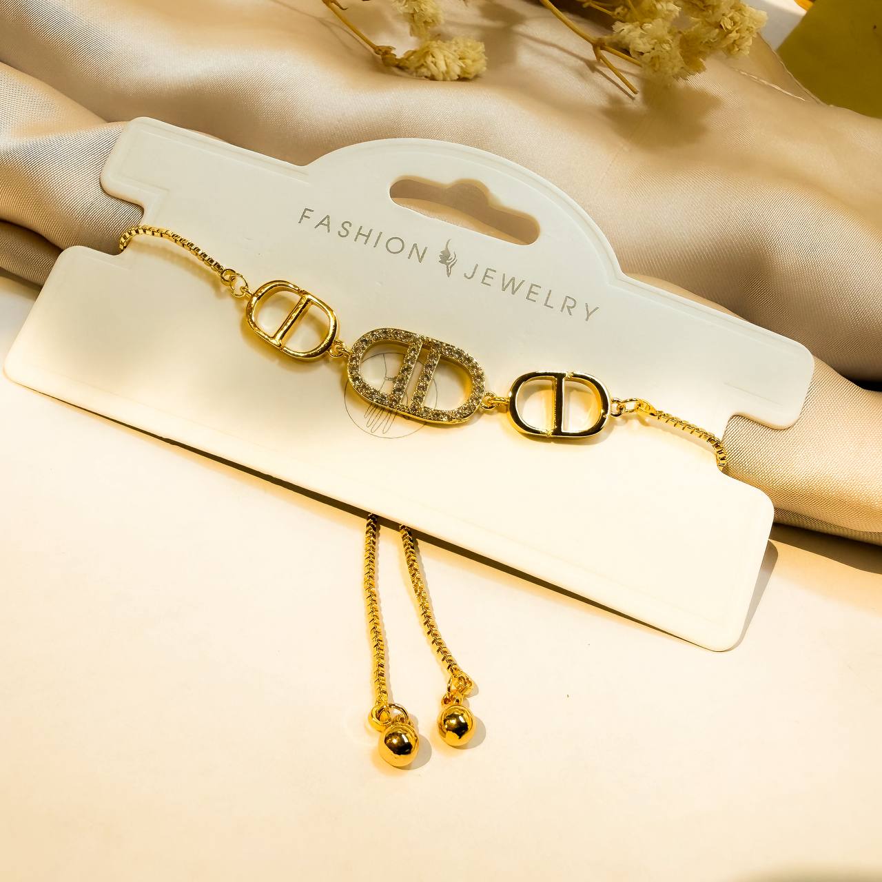 Bracelet