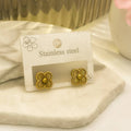 Earing Flower