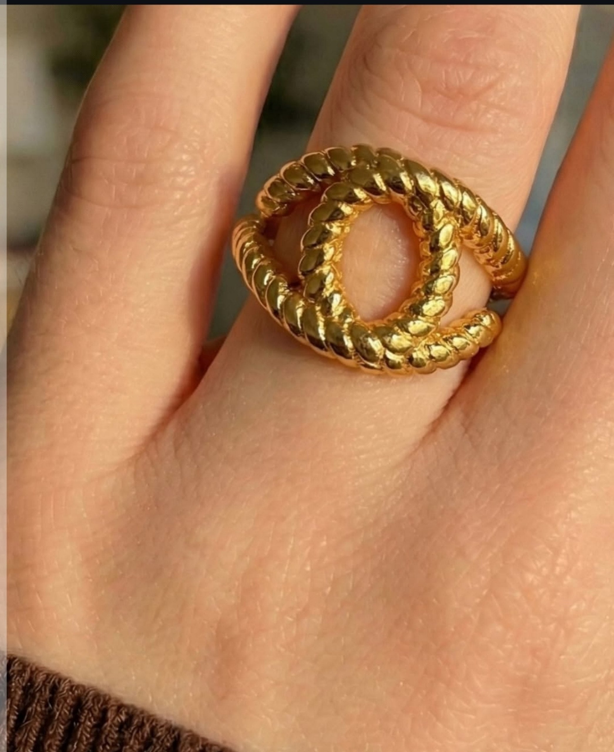 Ring Mo